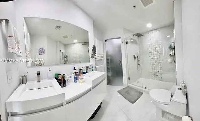 79 SW 12th St #1806 — Photo 11