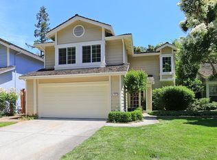 915 Whitehall Ln, Redwood City, CA 94061