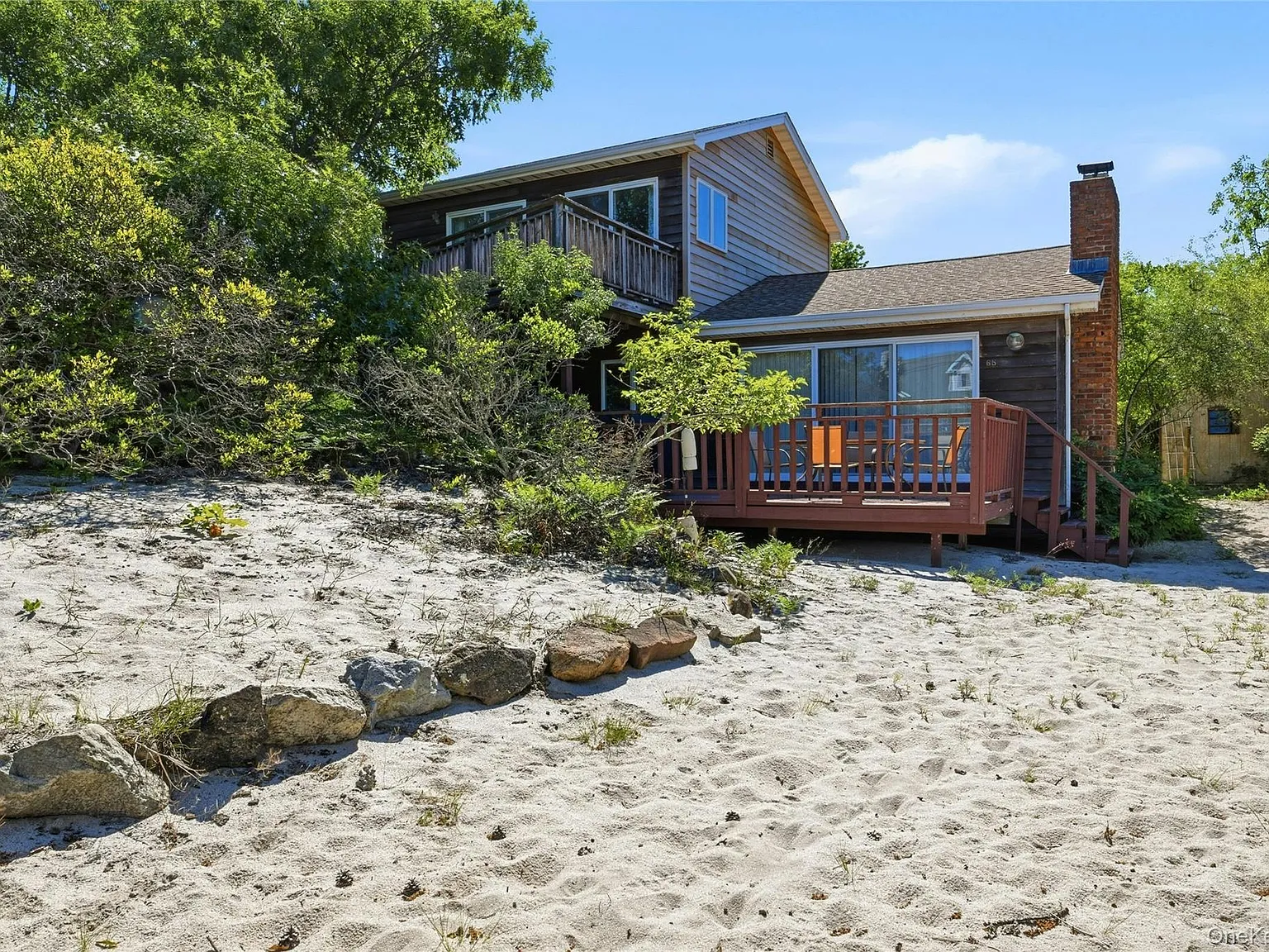 Two week minimum rental. — Photo 3