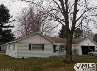 2349 E Hile Rd, Muskegon, MI 49444