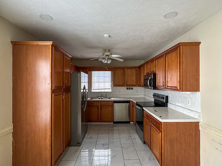 4214 Harbin Walk Ln — Photo 8