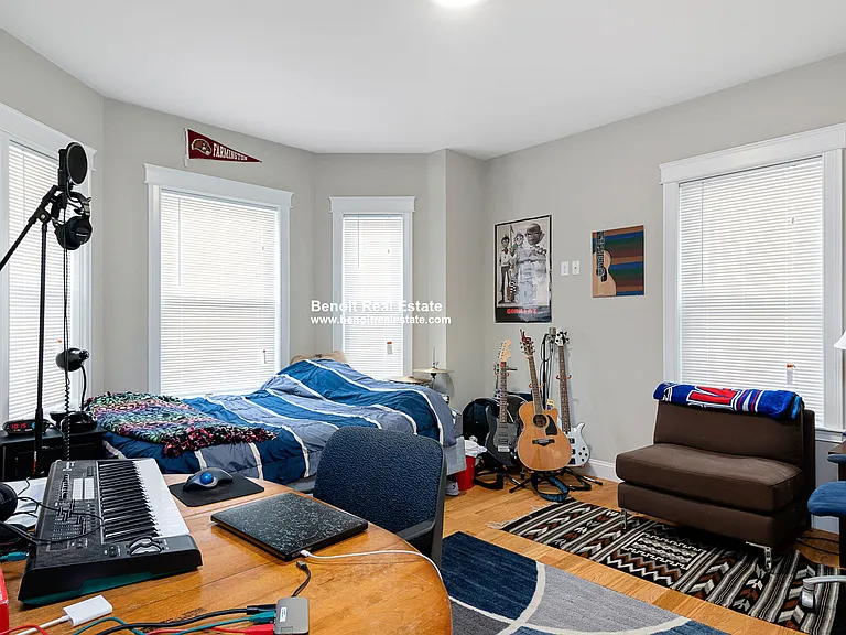 Stickney Ave — Photo 13
