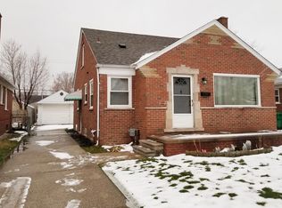 22755 Courtland Ave, Eastpointe, MI 48021