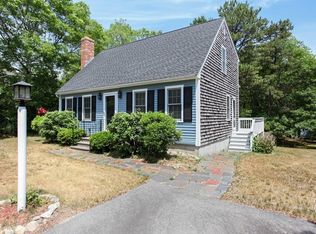 12 Welton Dr, Plymouth, MA 02360
