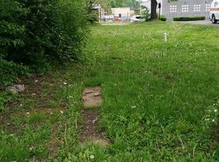 2038 8th Ave, Huntington, WV 25703