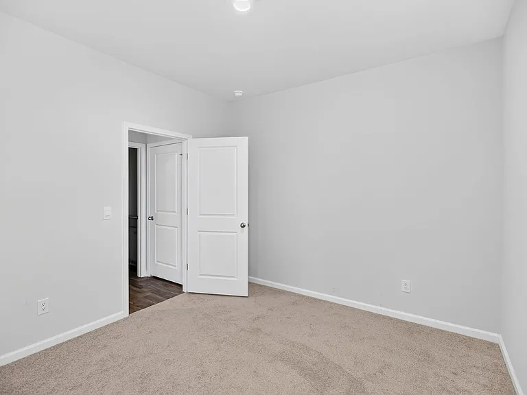 129 Holly Leaf Ln — Photo 10