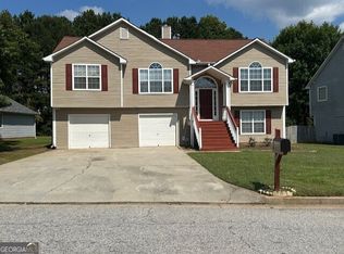 10650 Daisy Cv, Hampton, GA 30228