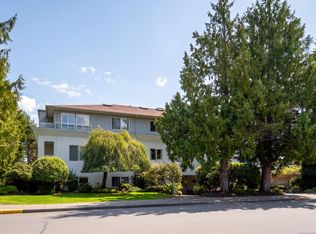 The Arlington, Sidney, BC V8L 2Z6
