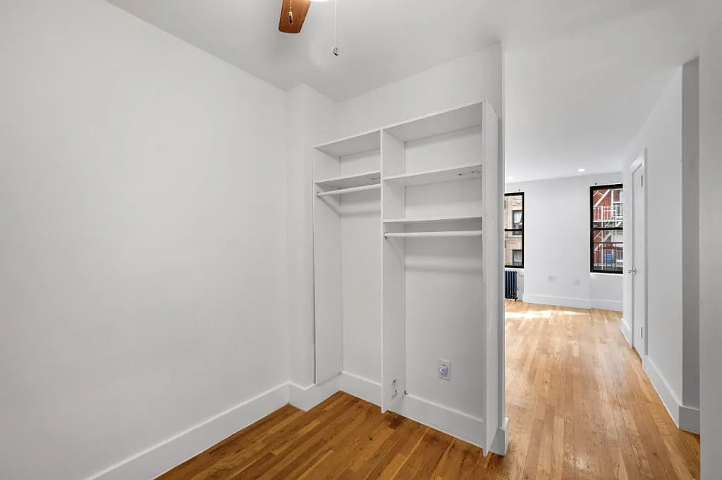 341 East 9th Street — Photo 4