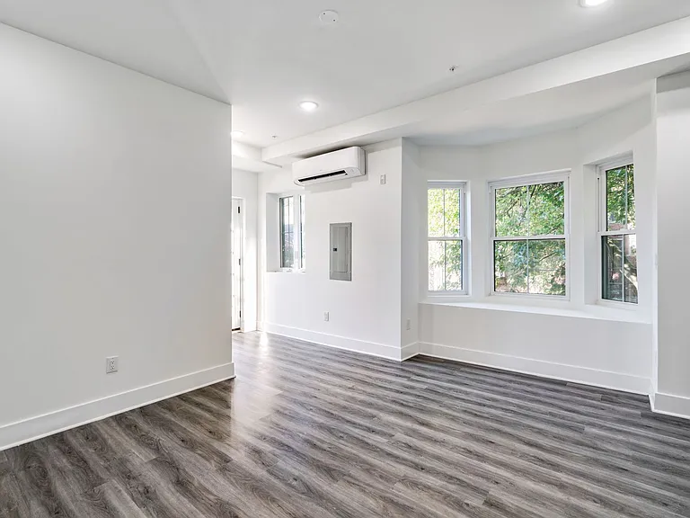 4735 Hazel Ave — Photo 53