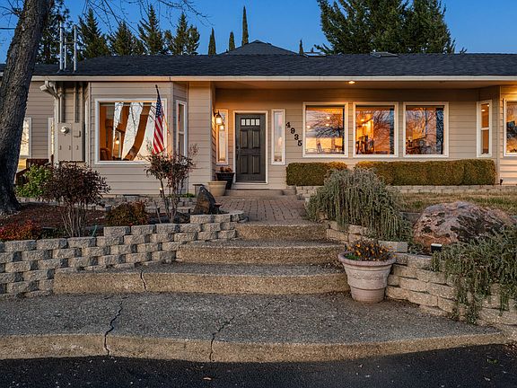 5th image of 4935 Cherry Ln