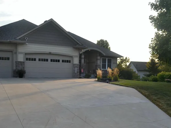 26835 Stirling Ct, Elko New Market, MN 55020