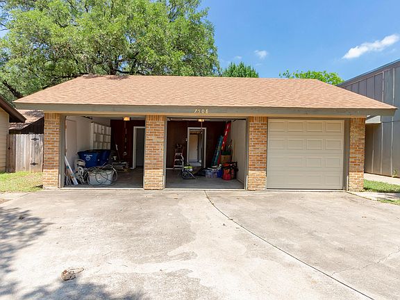 2nd image of 7508 Chelsea Moor #A