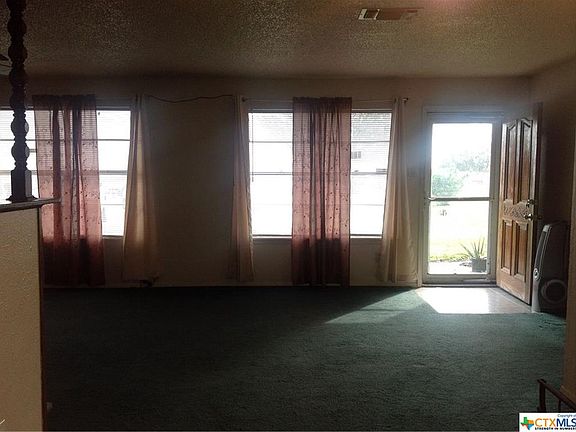 5th image of 623 Columbia Cir