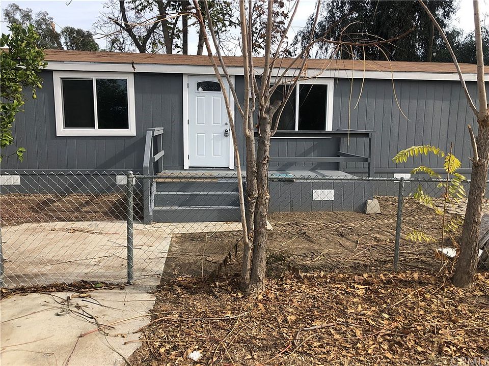 1st image of 33025 Gough St
