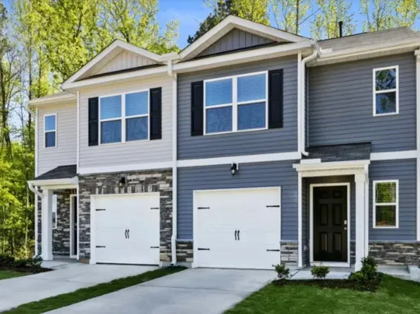 412 Cherry Laurel Dr, Sanford, NC 27332