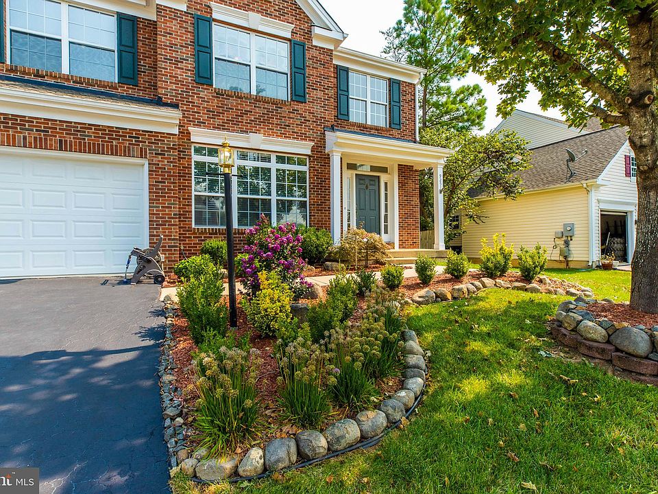 9251 Glen Meadow Ln, Bristow, VA 20136 Zillow