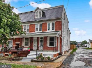 315 Maple St, Red Lion, PA 17356