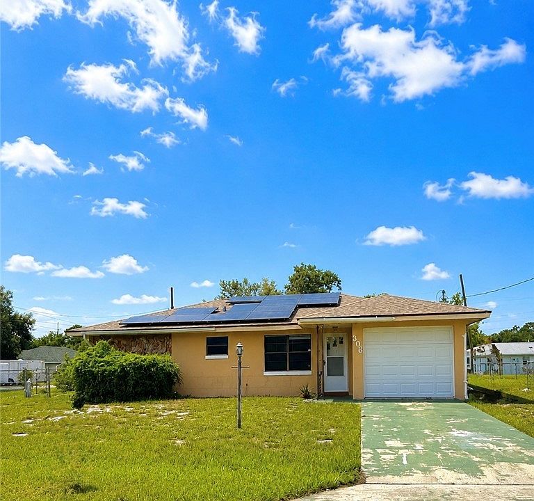 1st image of 303 Lotus Ave