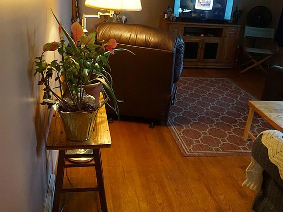 5th image of 104 Cave Springs Dr