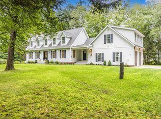 14 Stratham Ln, Greenland, NH 03840