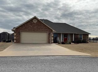 208 Dilling St, Fletcher, OK 73541