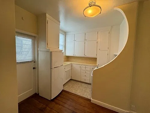 Fabulous 1-br in Art Deco (Open Oct 21, 2026 5:30 - 6:15) at Cow Hollow — Photo 2