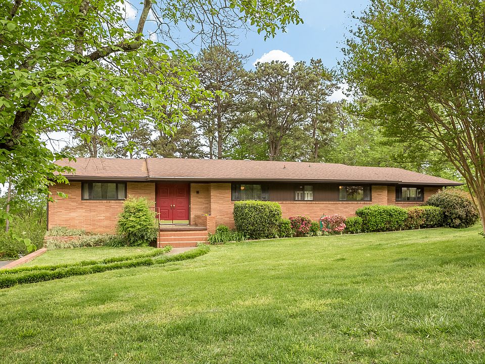1st image of 914 Mount Belvoir Dr