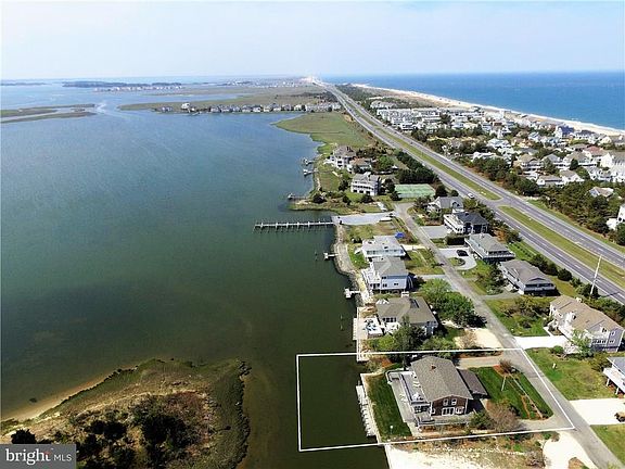 3rd image of 29570 Cove Way