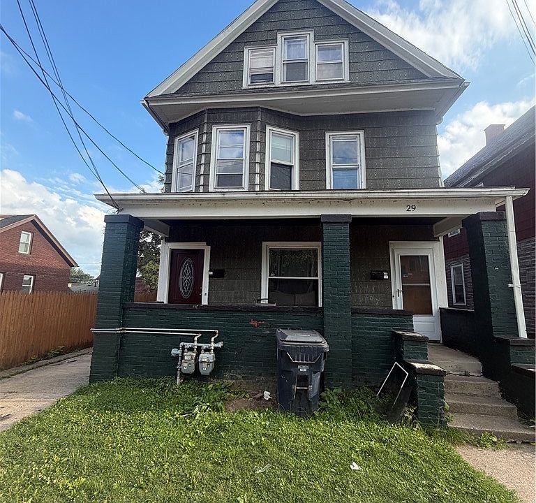 1st image of 29 Apple Ave