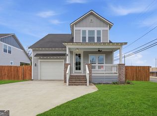 2001 E 38th St, Savannah, GA 31404