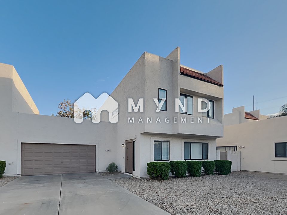 1st image of 2531 W Marconi Ave