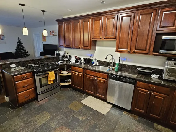 44 Greycliff Rd, Brighton, MA