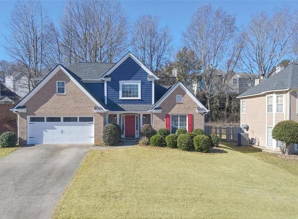 1st image of 690 Winding River Dr