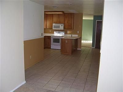 2nd image of 305 Halley Ct