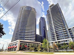7171 Yonge St #2305, Markham, ON L3T 0C5