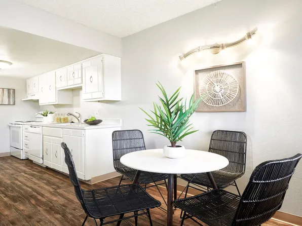 Weston Ridge Apartments