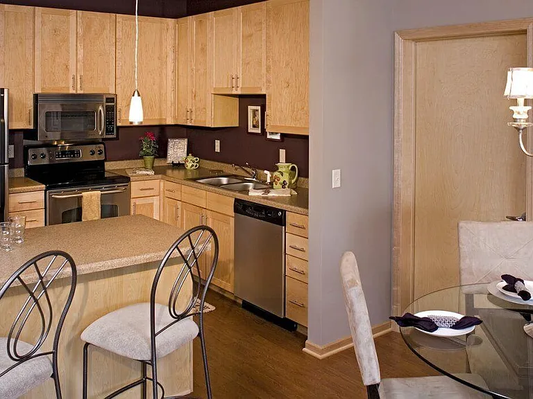 Emerson Hills Apartments — Photo 15