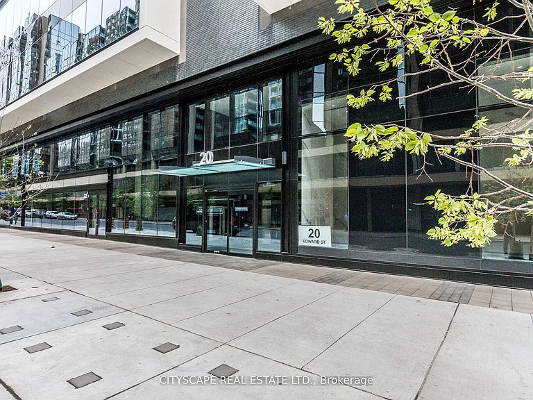 20 Edward St N #1302 — Photo 3