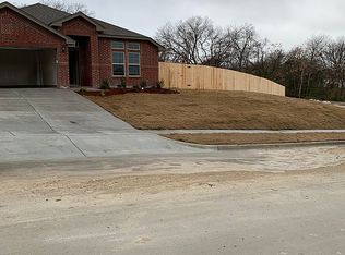 7913 Wilson Cliff Ct, White Settlement, TX 76108
