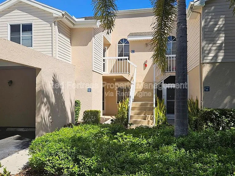 2731 Citrus Lake Dr #202 — Photo 2