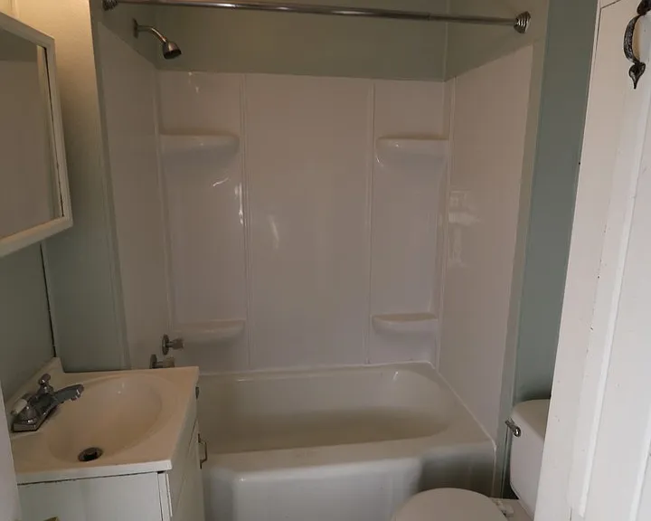 1409 Jefferson St — Photo 11