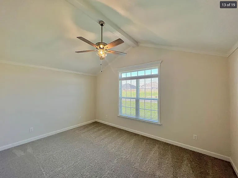 3965 Landings Cir — Photo 8