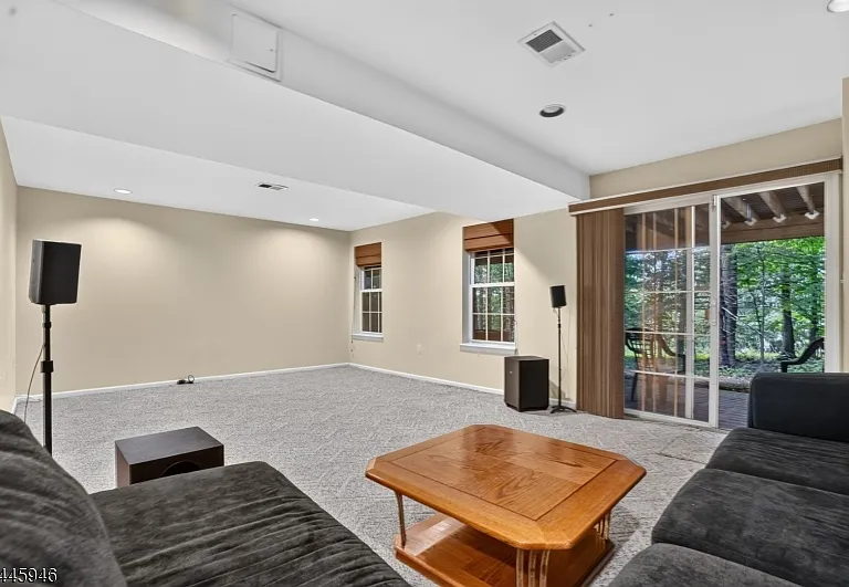 115 Constitution Way — Photo 32