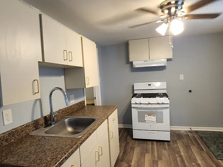 91 E Harwood Ave #A — Photo 12