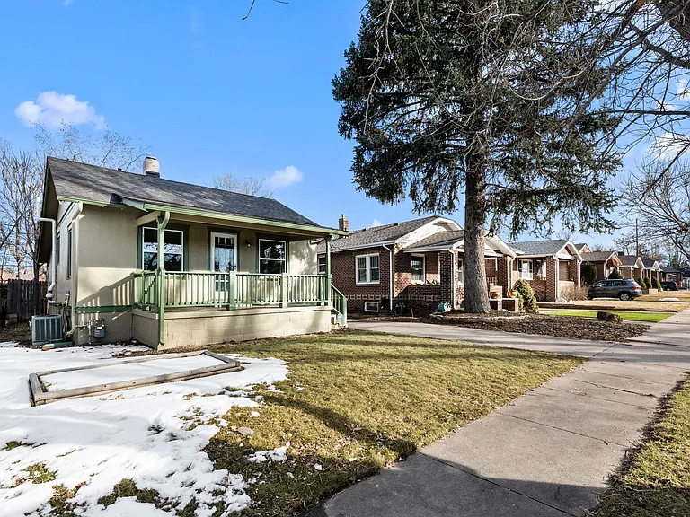 2058 S Corona St — Photo 31