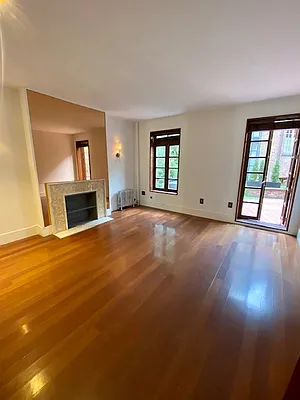 Rented by Sumitomo Real Estate Sales | media 16