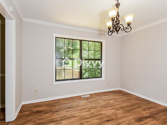 4th image of 1081 Neva Dr SW