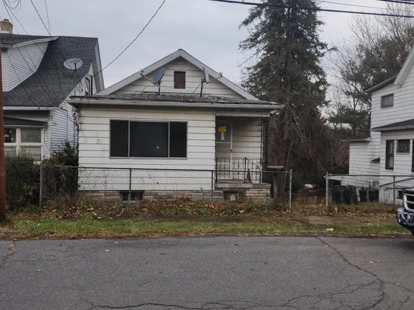 819 Brook St, Scranton, PA 18505