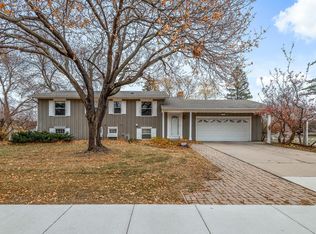 1072 Ramsdell Dr, Apple Valley, MN 55124